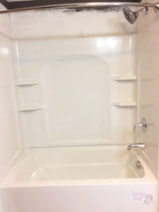 60" x 32" Sterling Ensemble tub/shower